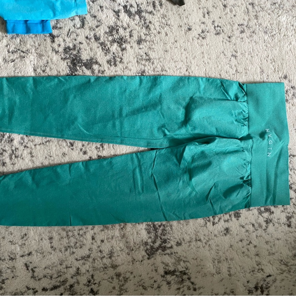 NVGTN leggings